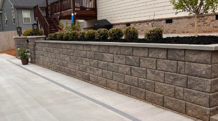 retaining wall installation